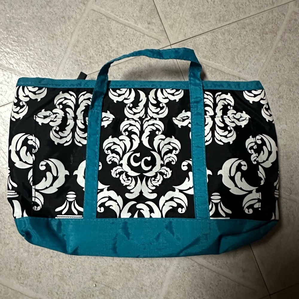 Clever Container dual handled accessory organizer - Picture 2 of 4